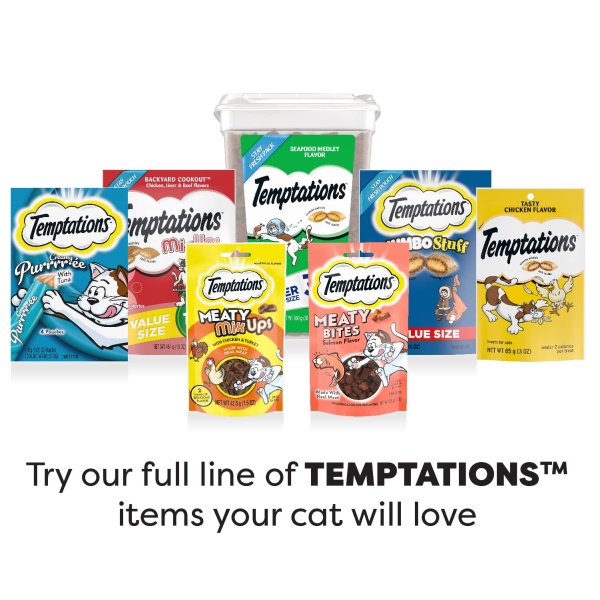 TEMPTATIONS MIXUPS Crunchy and Soft Cat Treats Backyard Cookout Flavor, 30 oz. Tub - Image 2