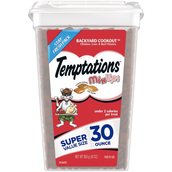 TEMPTATIONS MIXUPS Crunchy and Soft Cat Treats Backyard Cookout Flavor, 30 oz. Tub