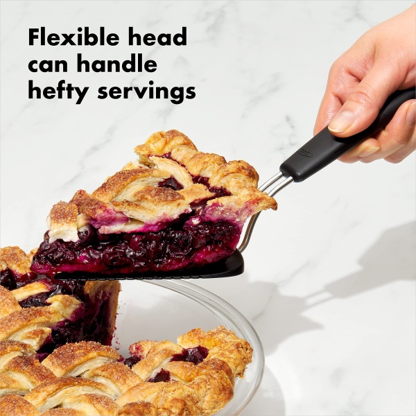 OXO Good Grips Black Nylon Flexible Pie Server - Image 6